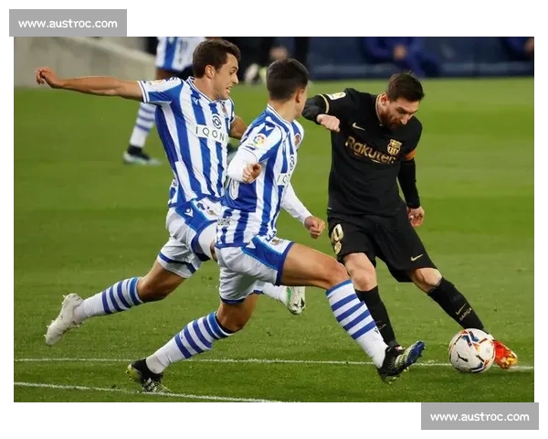 高清流畅足球赛事在线观看平台尽享全球精彩对决实时直播回放分析 - 副本 (21) - 副本